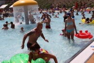 Tysiące wypoczywających na rudzkim kąpielisku