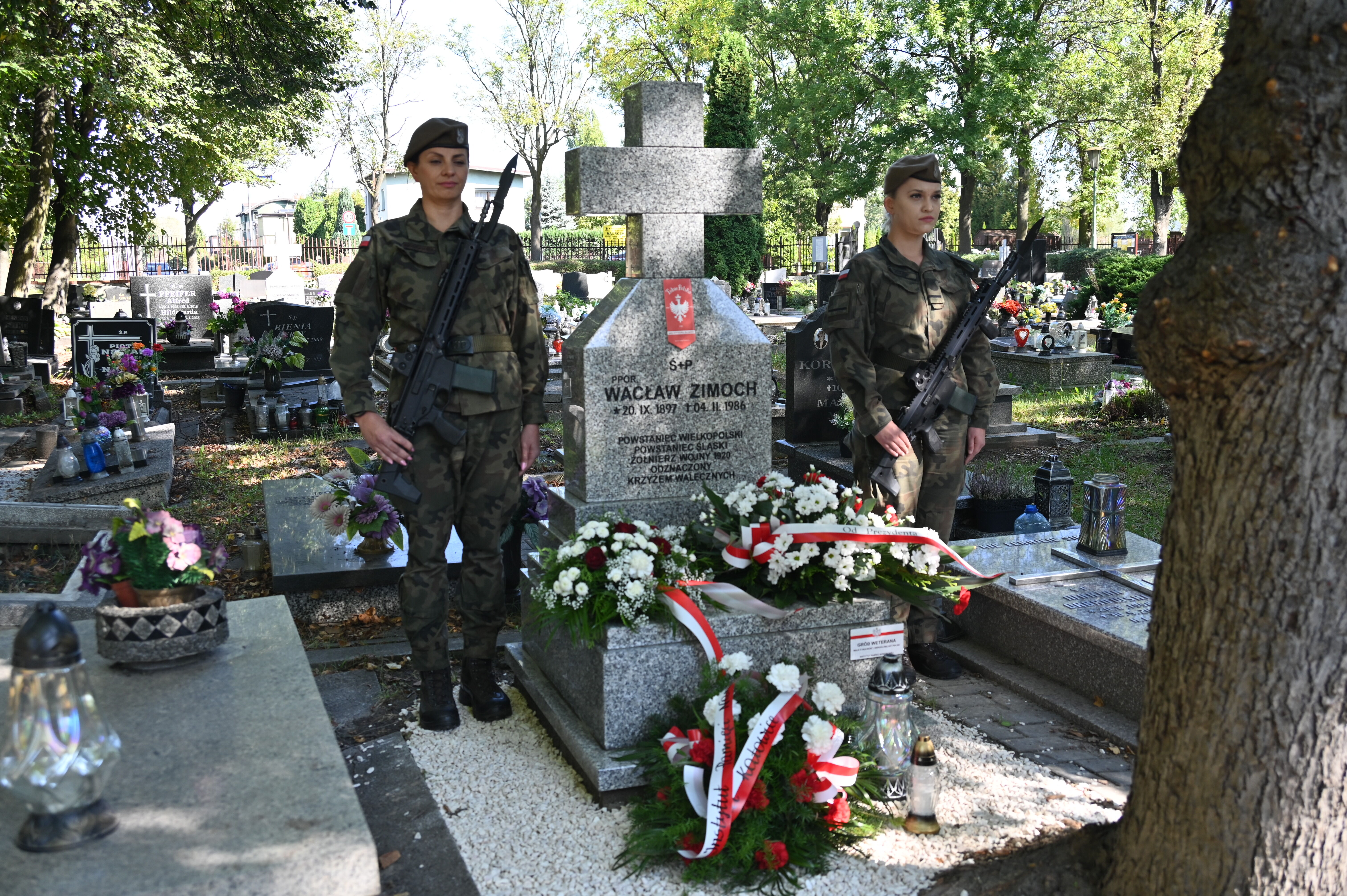 Nagrobek Waclawa Zimocha.