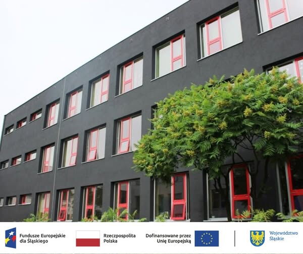 Budynek szkoły gdzie powstanie instalacja OZE