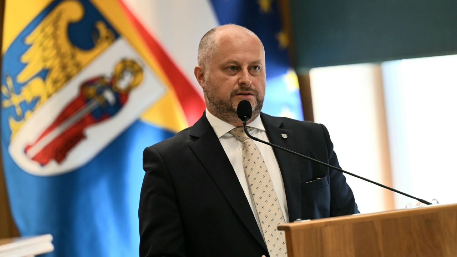 Prezydent Michał Pierończyk z wotum zaufania i absolutorium