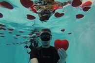 Walentynki w tubie nurkowej