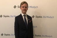 Podwójny złoty i diamentowy indeks dla rudzianina