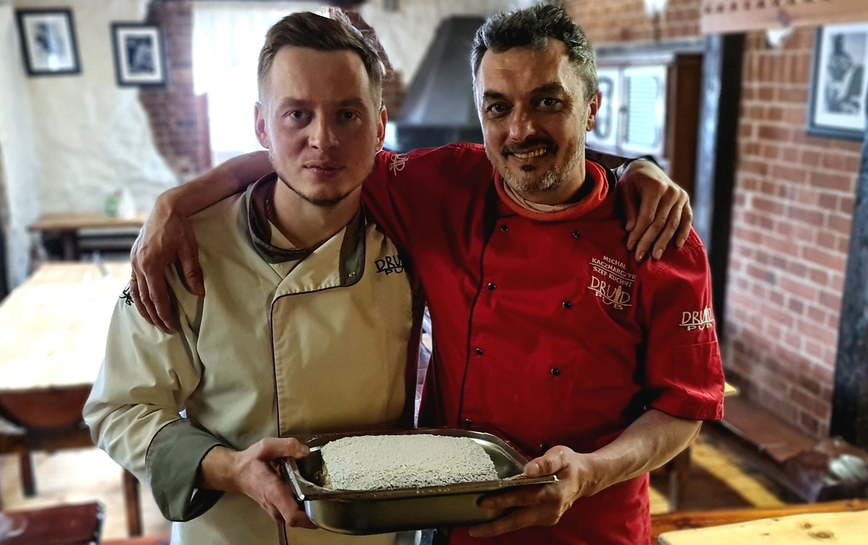 Medovik na wiosenny stół