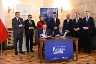 Kolej Plus w GZM. Umowy na 100 km torów podpisane