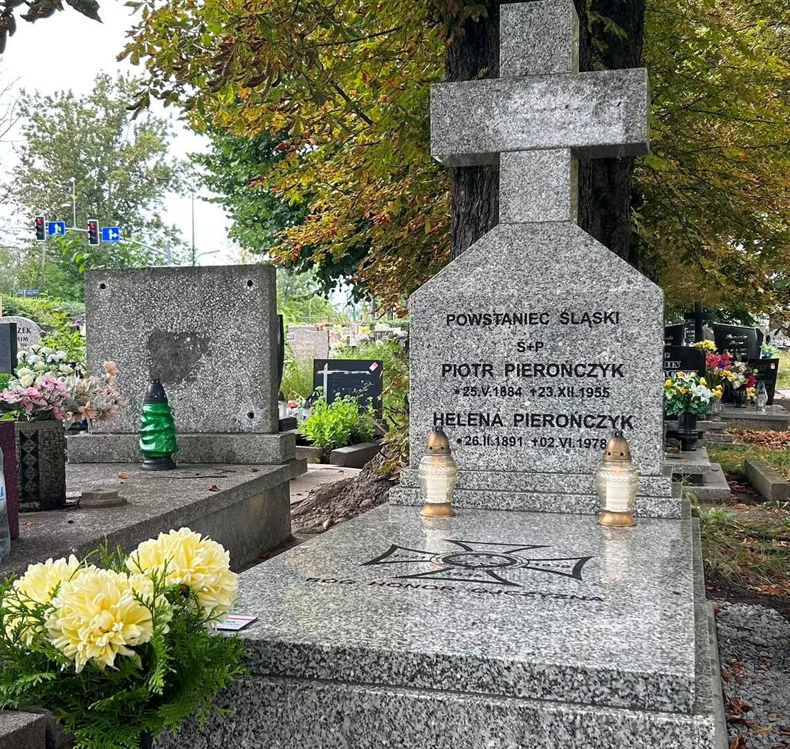 Grób Powstańca Śląskiego