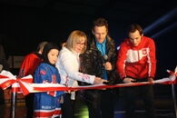 Lodowisko otwarte! [FILM]