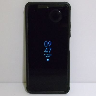 Telefon komórkowy